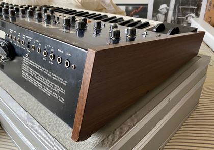 Korg-Mono/Poly w/ original Korg case etc